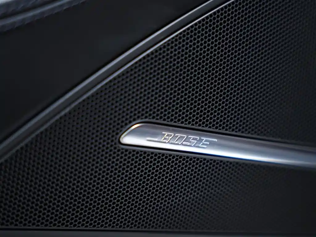 Audi A8 2013 — фото 30