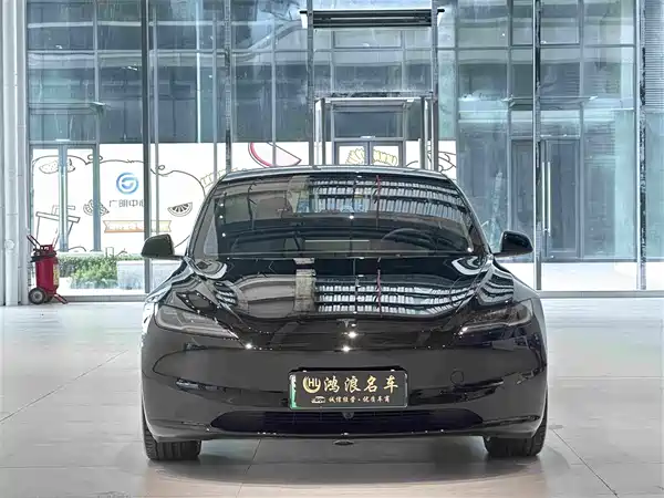 Tesla Model 3 2026