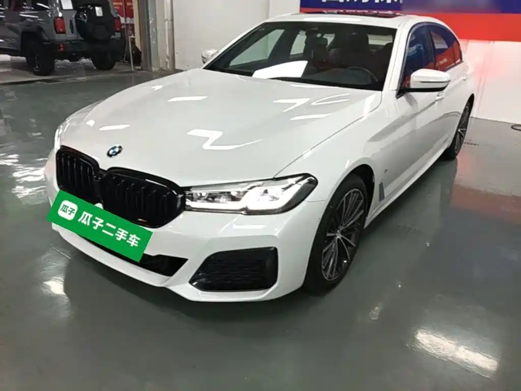 BMW 5 Series 2023