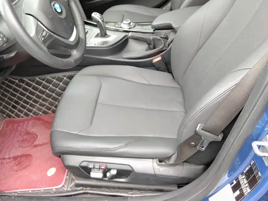 BMW 3 Series 2017 — фото 9