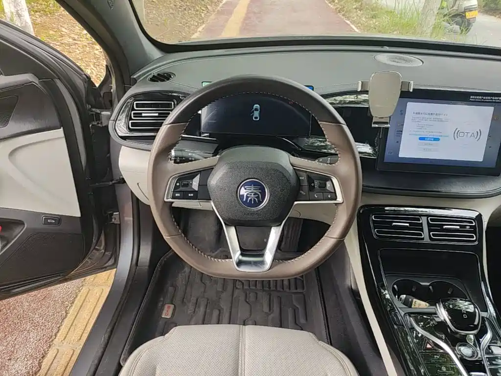 BYD Qin PLUS 2024 — фото 11