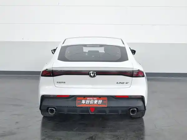 Changan UNI-V 2022