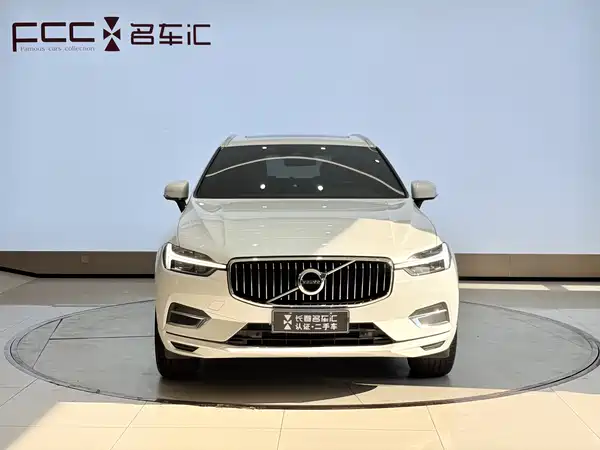 Volvo XC60 2021