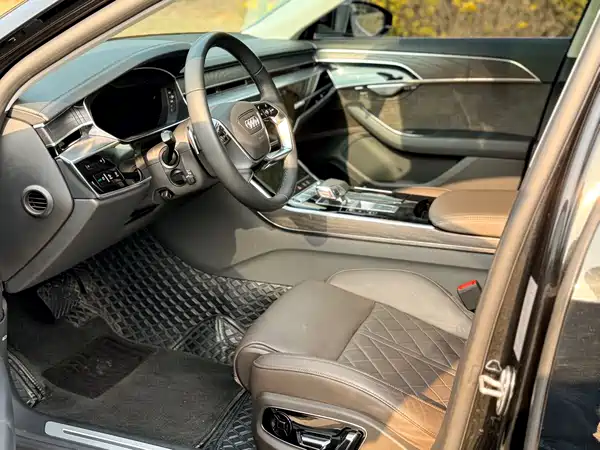 Audi A8 2022