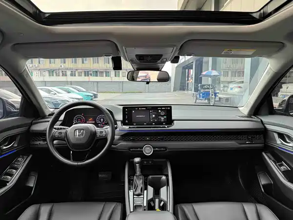 Honda Accord 2025
