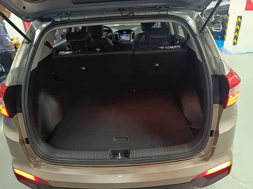 Hyundai ix25 2015 — фото 19