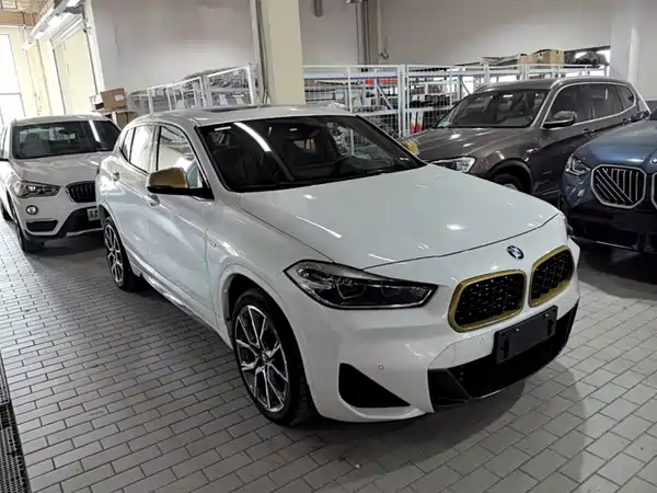 BMW X2 2023