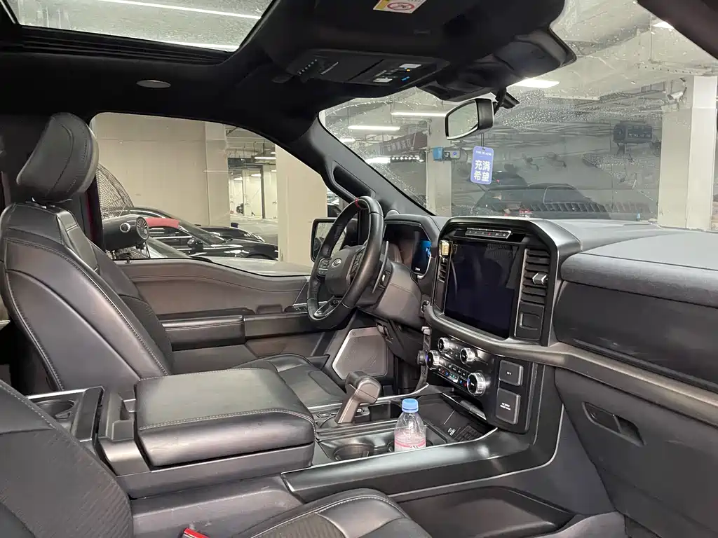 Ford F-150 Raptor 2023