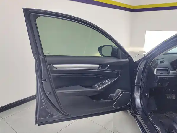 Honda Accord 2022