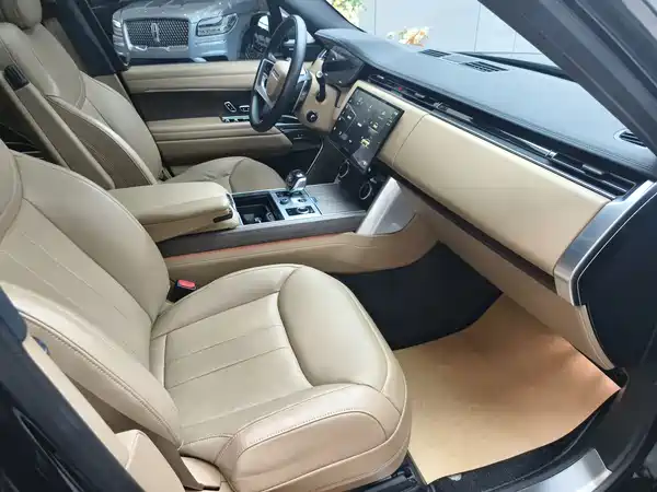 Land Rover Range Rover 2023