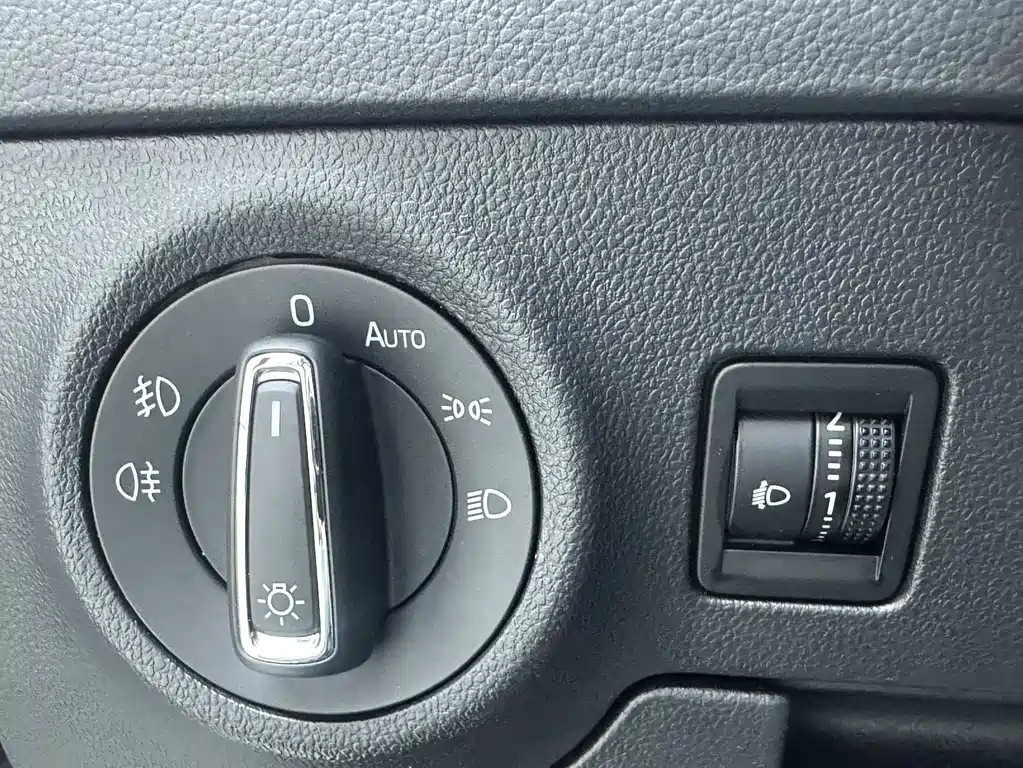 Skoda Karoq 2022 — фото 16