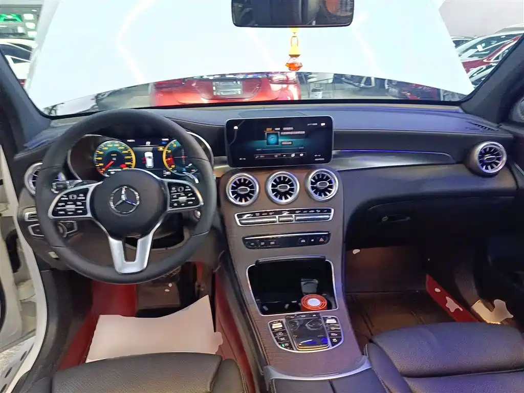 Mercedes-Benz GLC 2021 — фото 10