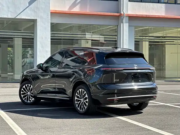 NIO ES6 2025