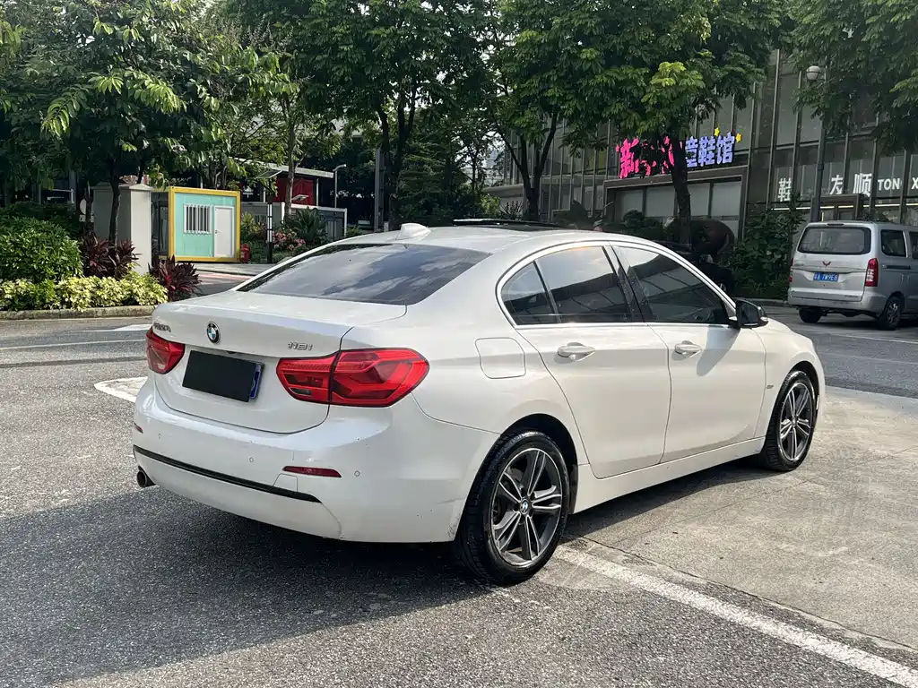 BMW 1 Series 2018