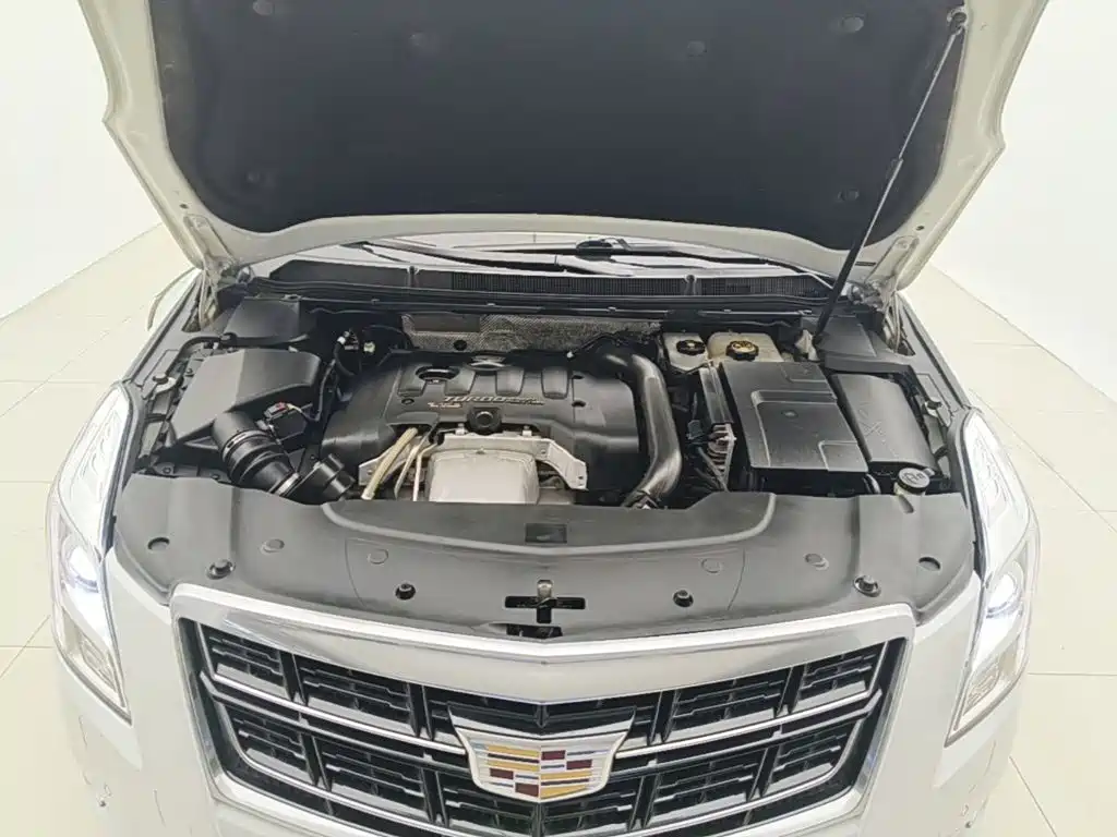 Cadillac XTS 2016 — фото 20