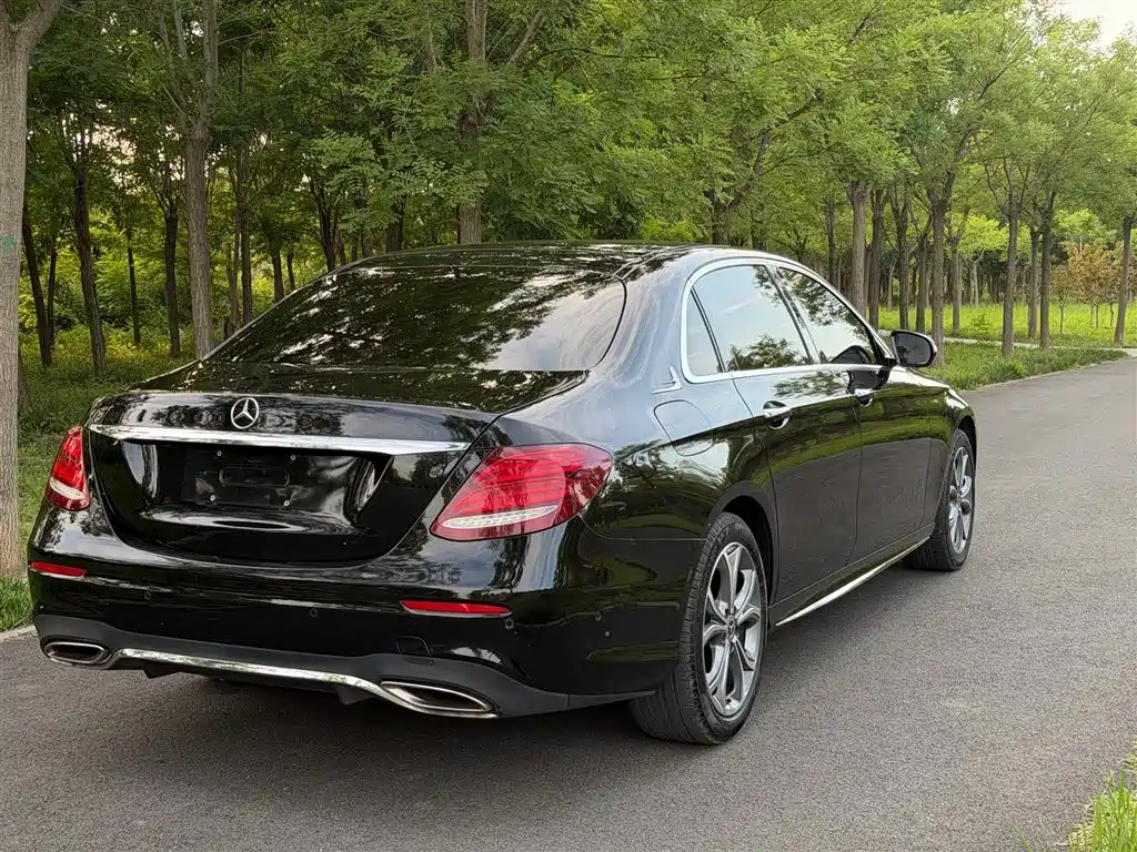 Mercedes-Benz E-Class 2020