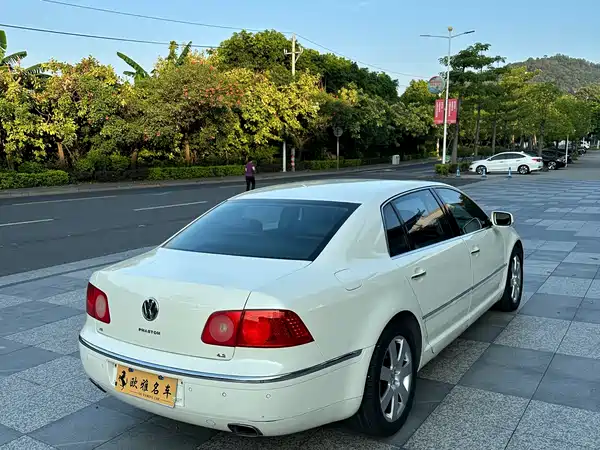 Volkswagen Phaeton 2006
