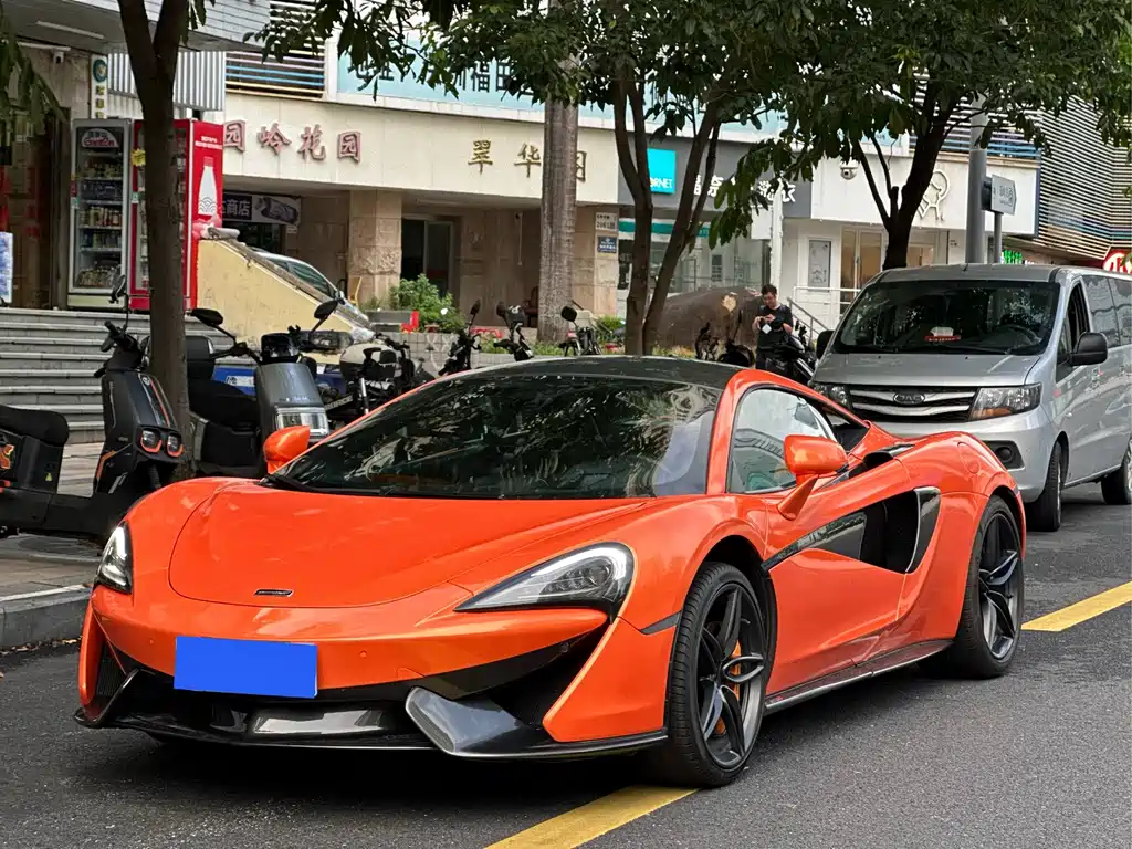McLaren 570 2019 — фото 1