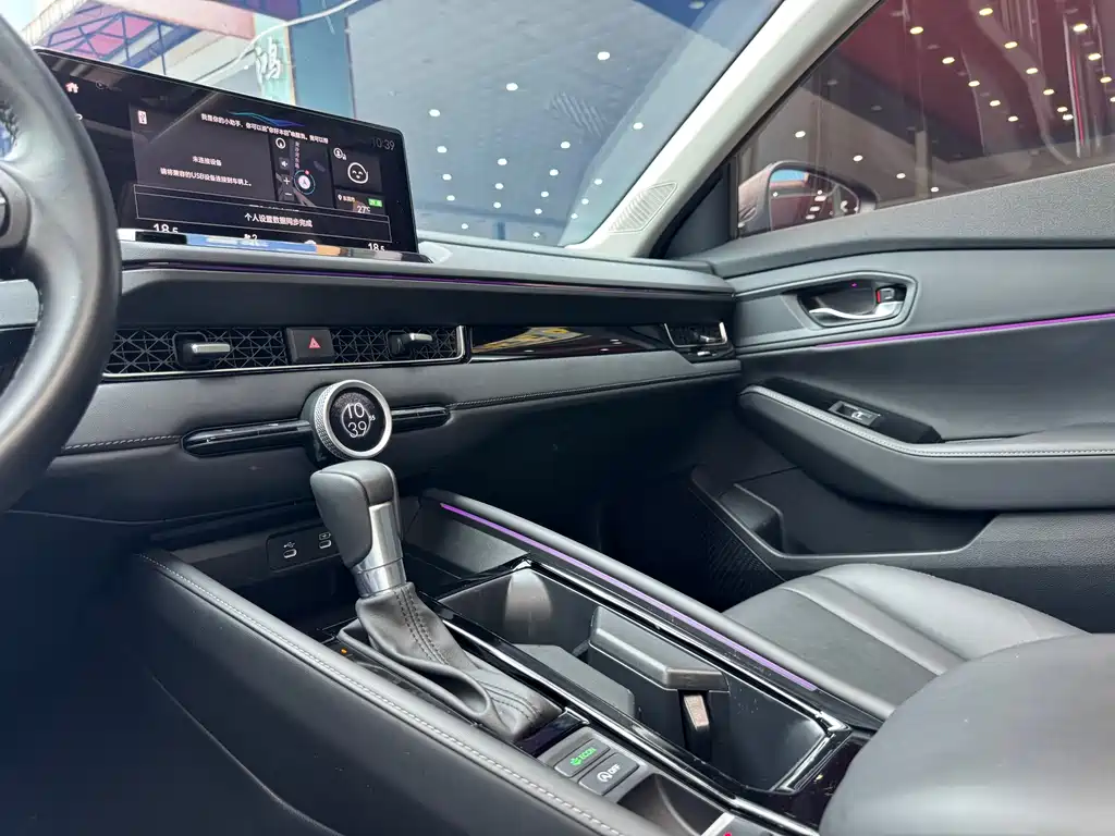 Honda Inspire 2025 — фото 12