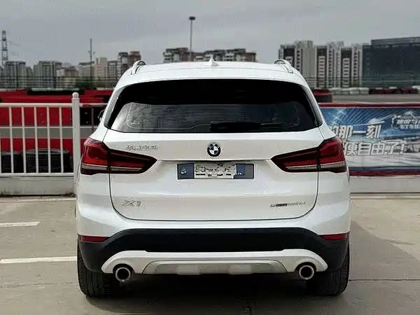 BMW X1 2021