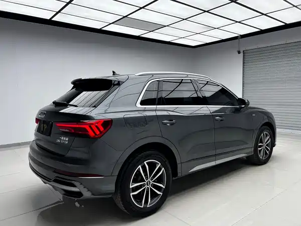 Audi Q3 2021