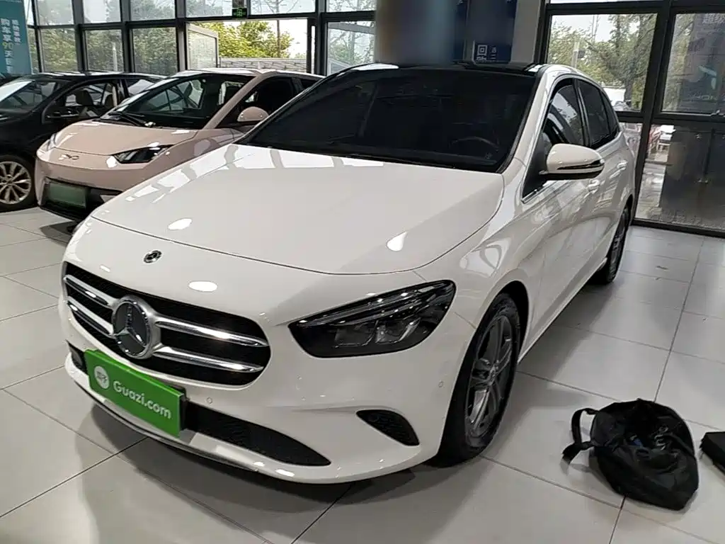 Mercedes-Benz B-Class 2020