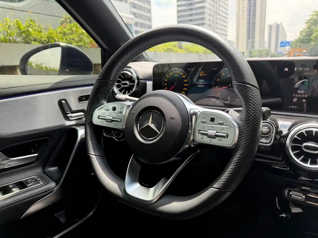 Mercedes-Benz A-Class 2019 — фото 27