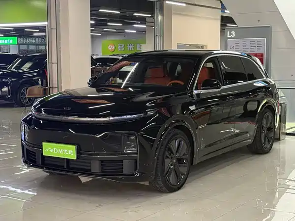 Li Auto L7 2025