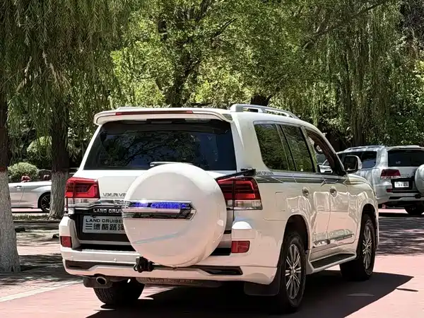 Toyota Land Cruiser 2008