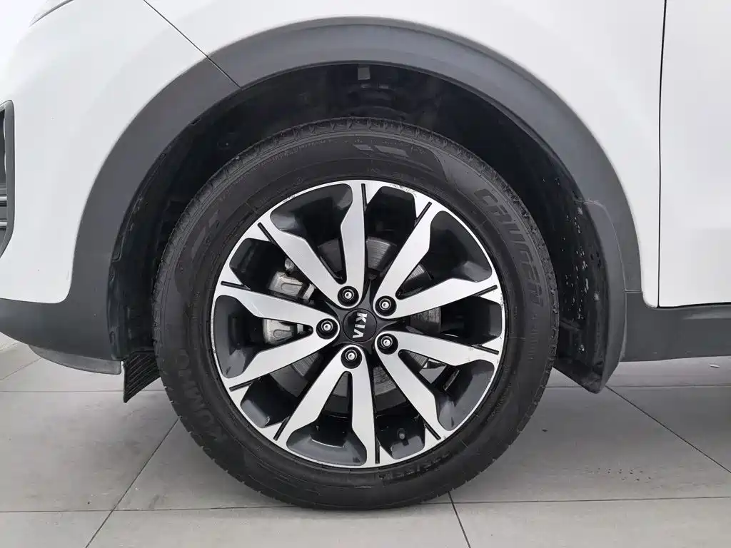 Kia KX5 2016 — фото 17