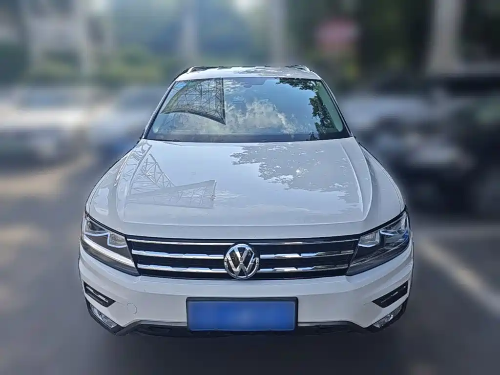 Volkswagen Tiguan L 2017 — фото 5