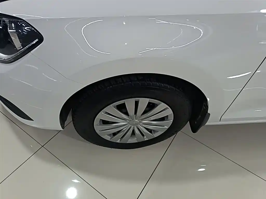 Volkswagen Santana 2019 — фото 23