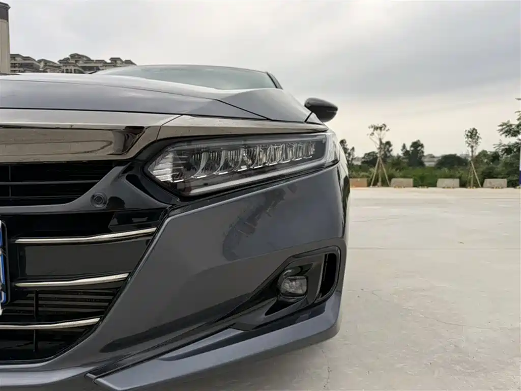 Honda Accord 2022 — фото 21