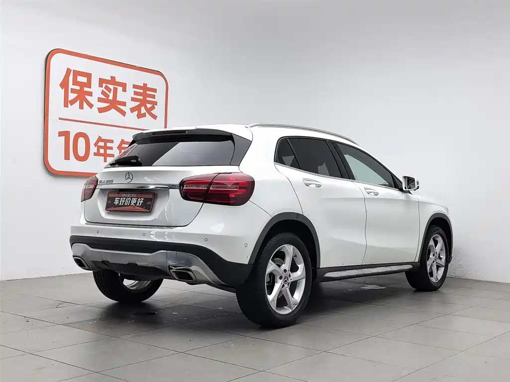 Mercedes-Benz GLA 2019