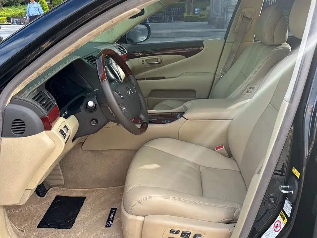 Lexus LS 2008 — фото 10