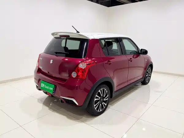 Suzuki Swift 2015