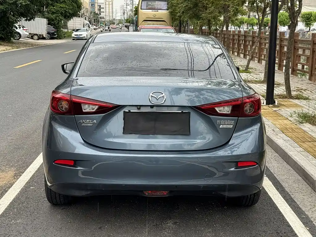 Mazda 3 Angkesela 2018