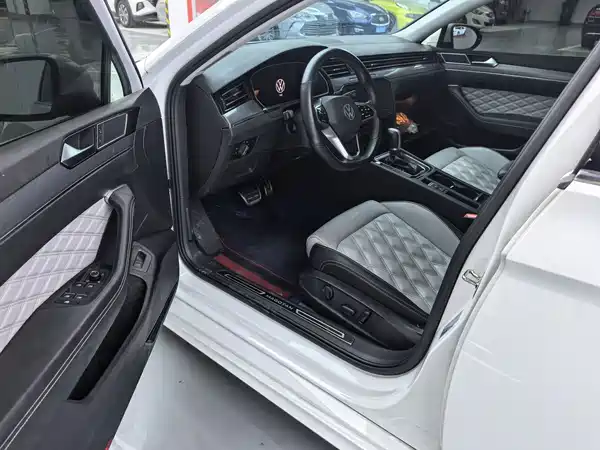 Volkswagen Magotan 2023