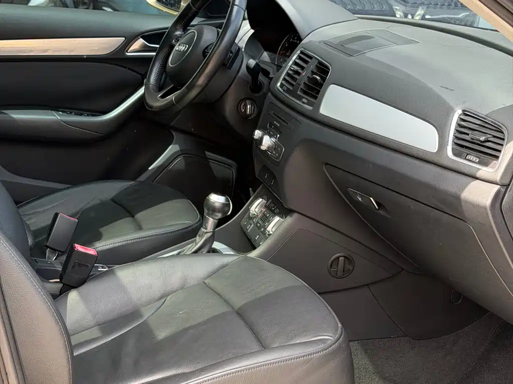 Audi Q3 2013