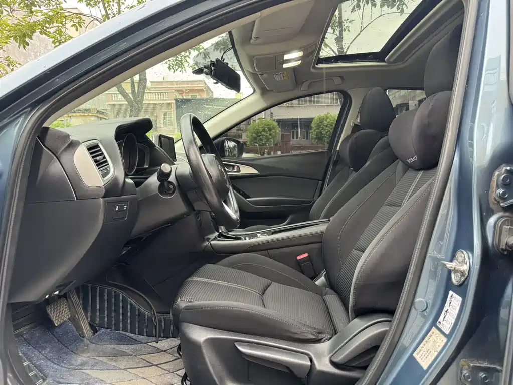 Mazda 3 Angkesela 2018
