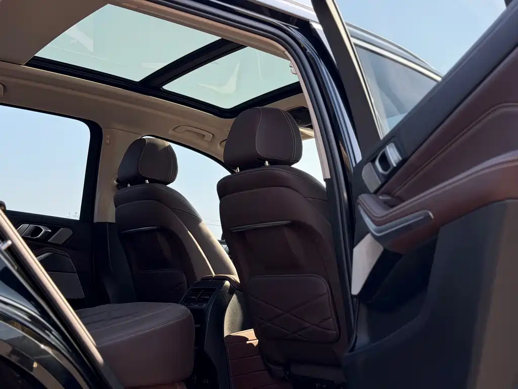 BMW X5 2023 — фото 11