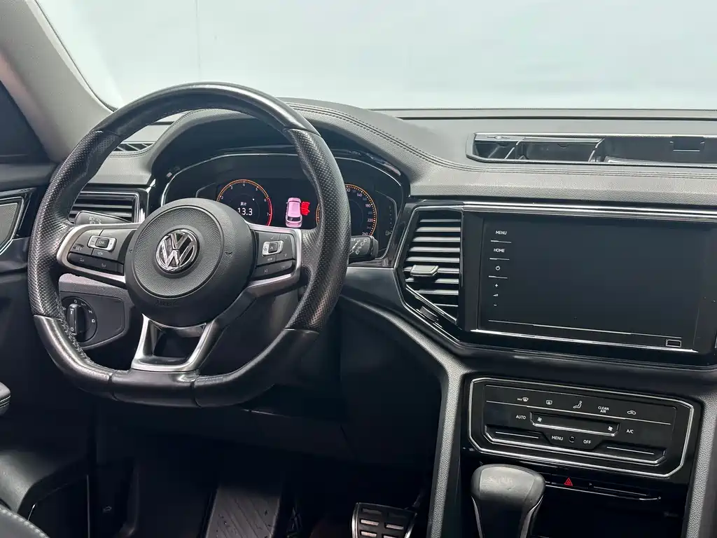 Volkswagen Teramont 2019 — фото 13