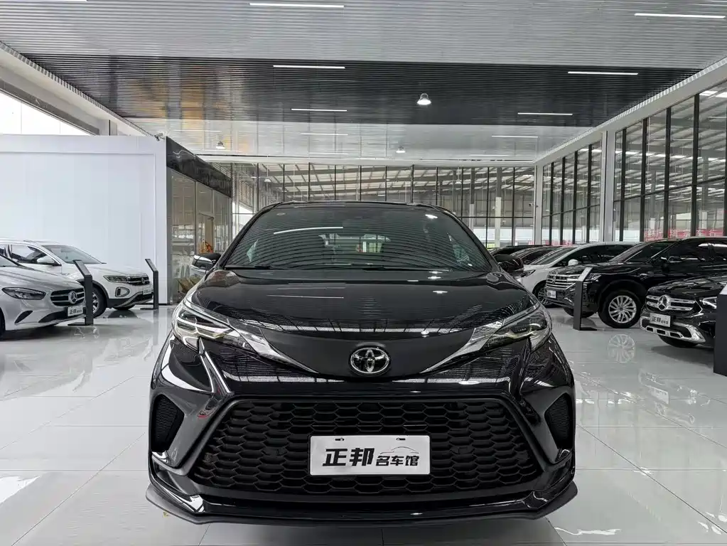 Toyota Granvia 2026