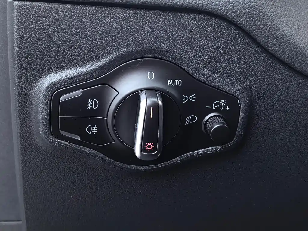 Audi Q5 2016 — фото 24
