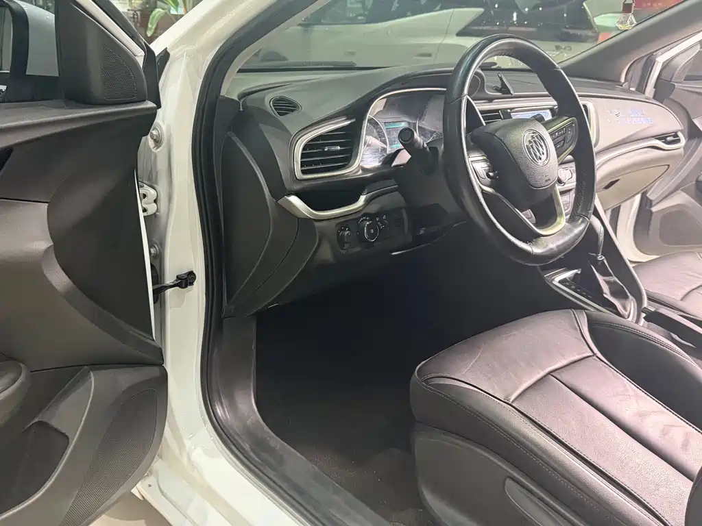 Buick Excelle GT 2020 — фото 10