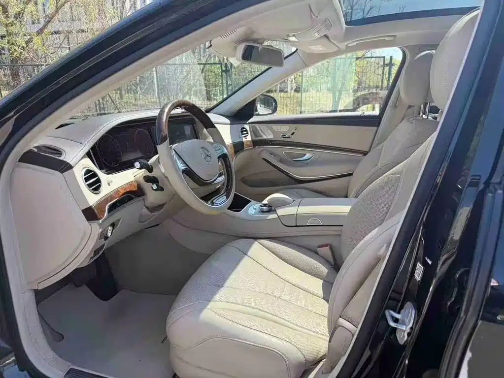Mercedes-Benz S-Class 2014