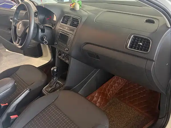 Volkswagen Polo 2016