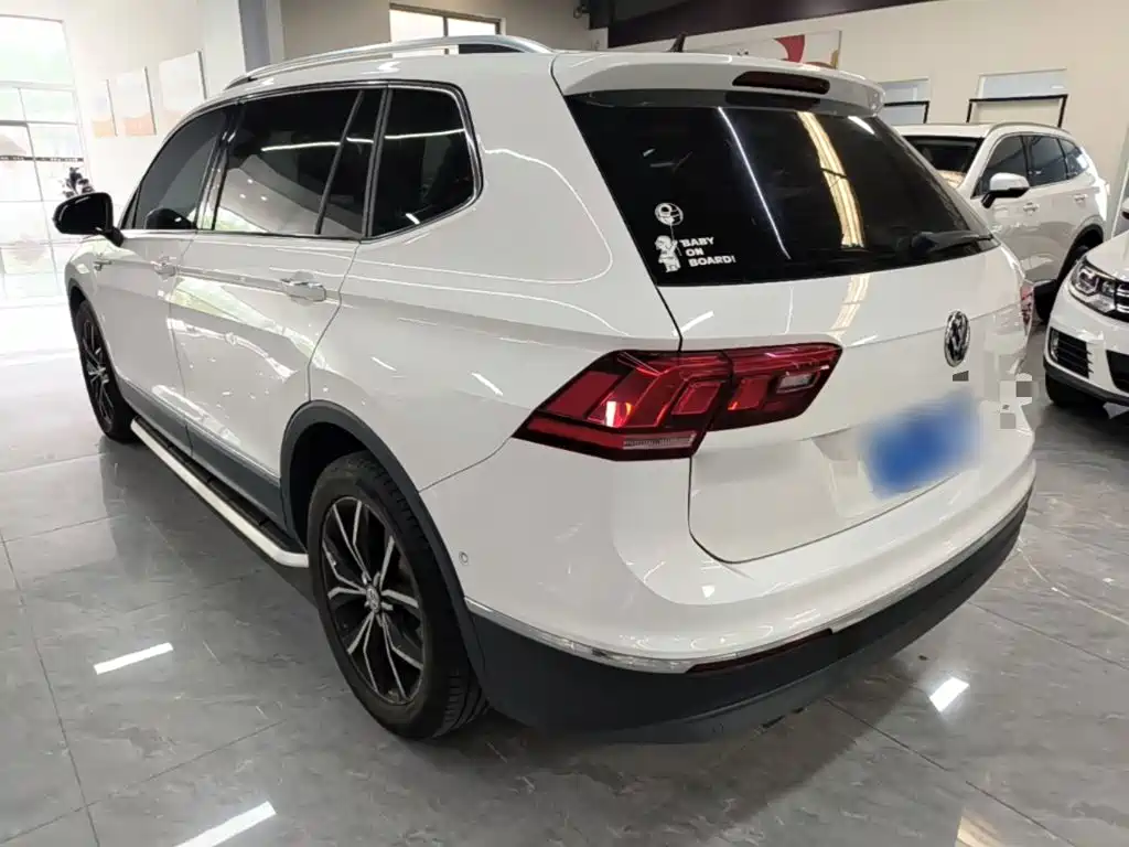 Volkswagen Tiguan L 2019 — фото 23