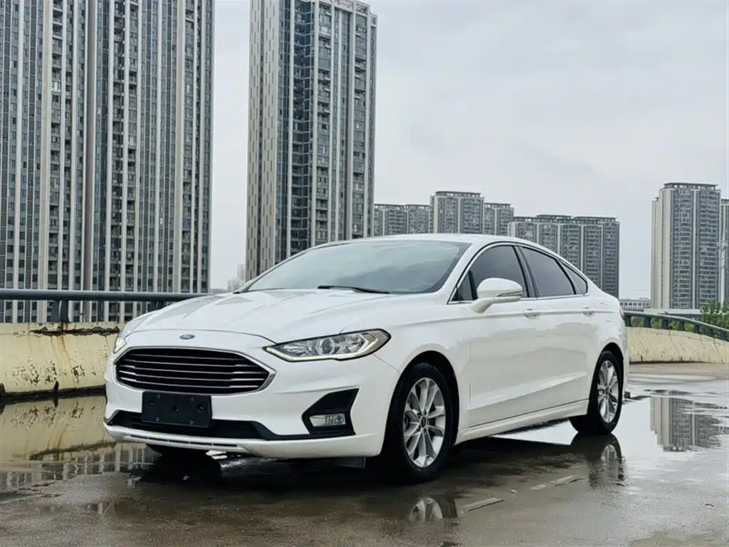 Ford Mondeo 2021 — фото 2