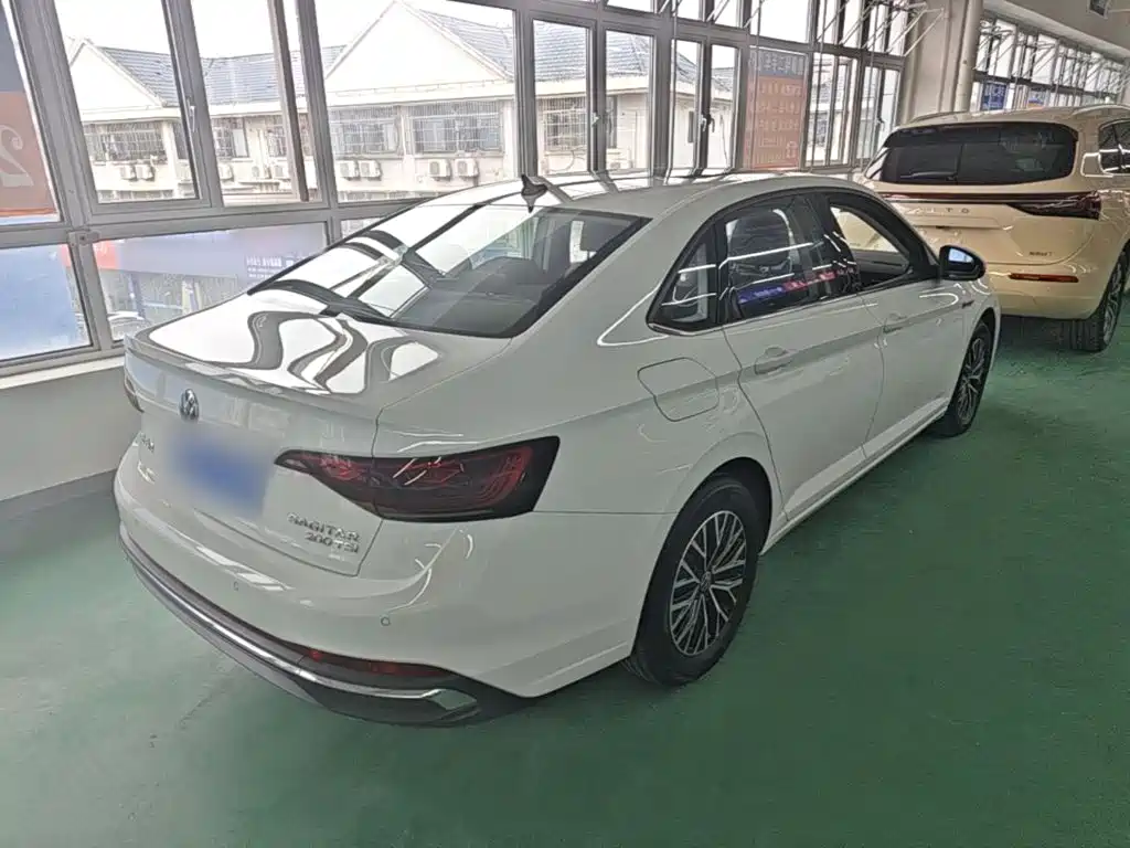 Volkswagen Sagitar 2024